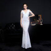 Robe de mariée queue de poisson coupe slim pour dîner d'appréciation